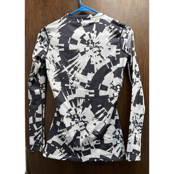 Under Armour Coldgear Long Sleeve Top - Picture 2 of 3